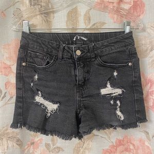 Art Class Girls black distressed shorts size 14/16